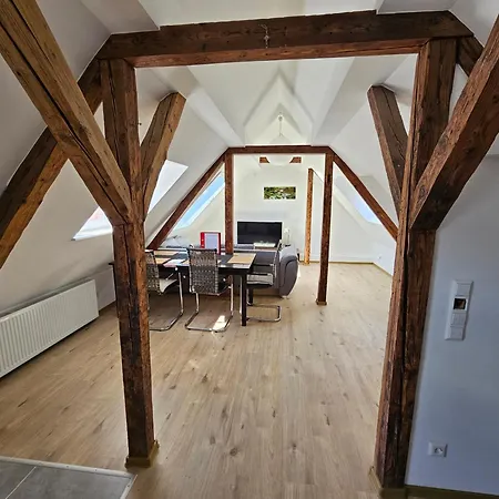 Gemuetliche Ferienwohnung, Zentral Gelegen شقة غينغنباخ